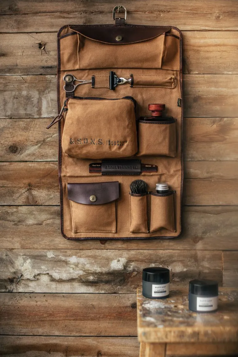 &Sons Essentials Toilet Bag Tan