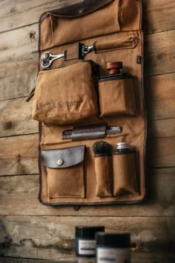 &Sons Essentials Toilet Bag Tan