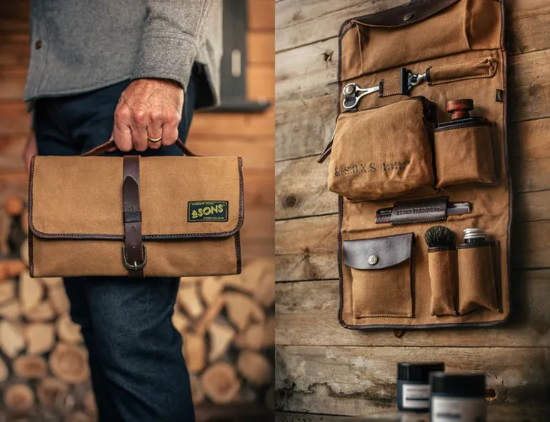 &Sons Essentials Toilet Bag Tan