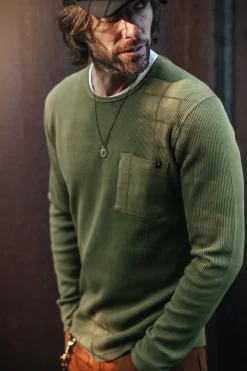 &Sons Glen Pocket Waffle Crew Surplus Green