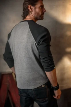 &Sons Infield Raglan Henley Shirt Grey/Charcoal