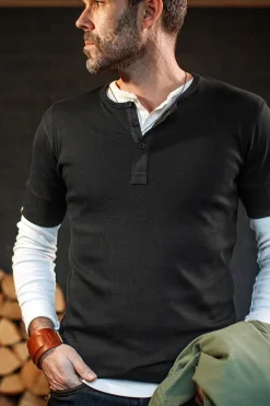 The New Elder Henley Short Sleeve Shirt Black